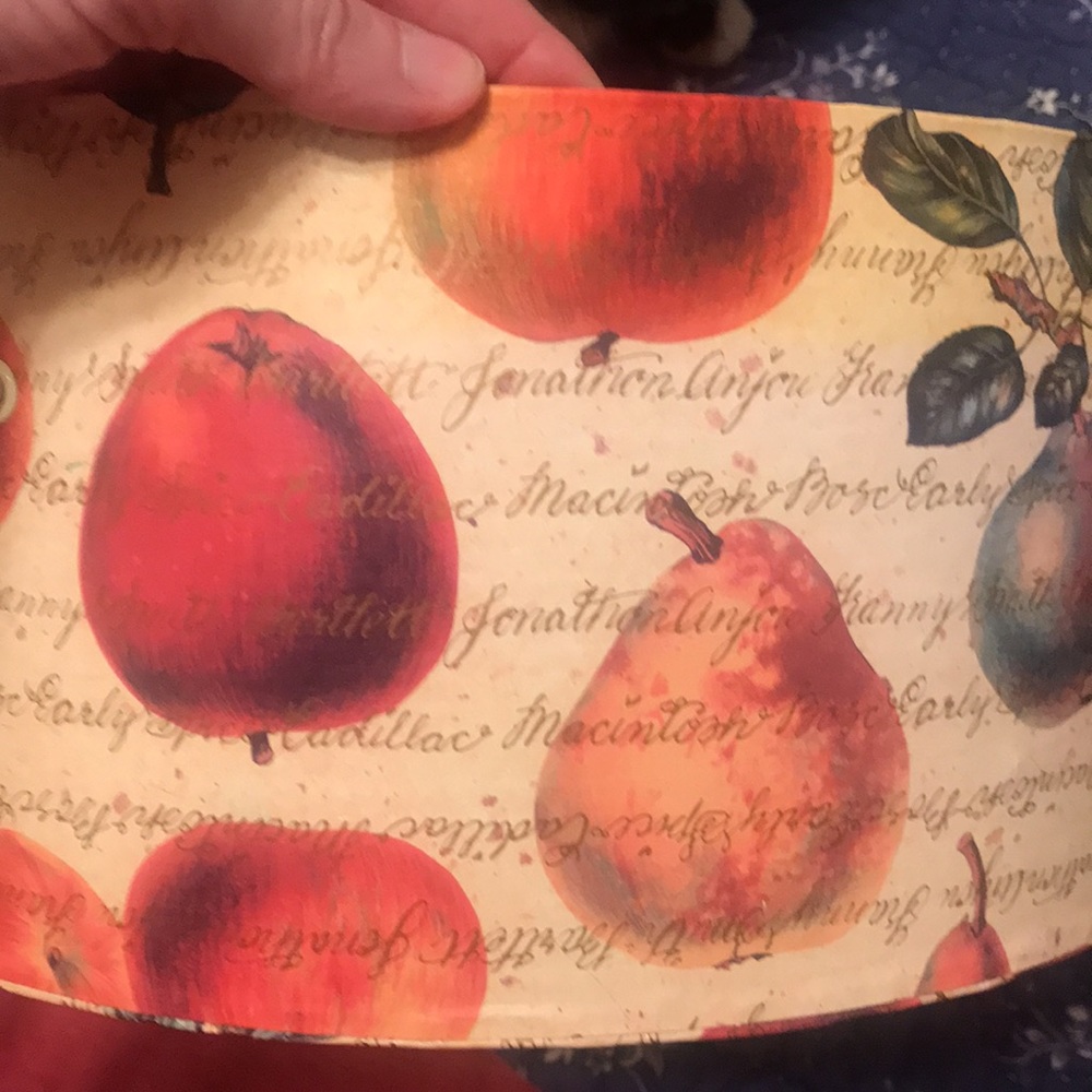Box Apple Themed Storage Box - Picture 10 of 16